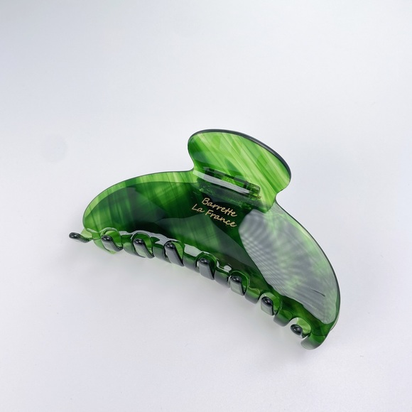 NEW Round Shaped Shiny Translucent Striped Green Acetate Hair Claw Clip - Picture 2 of 9